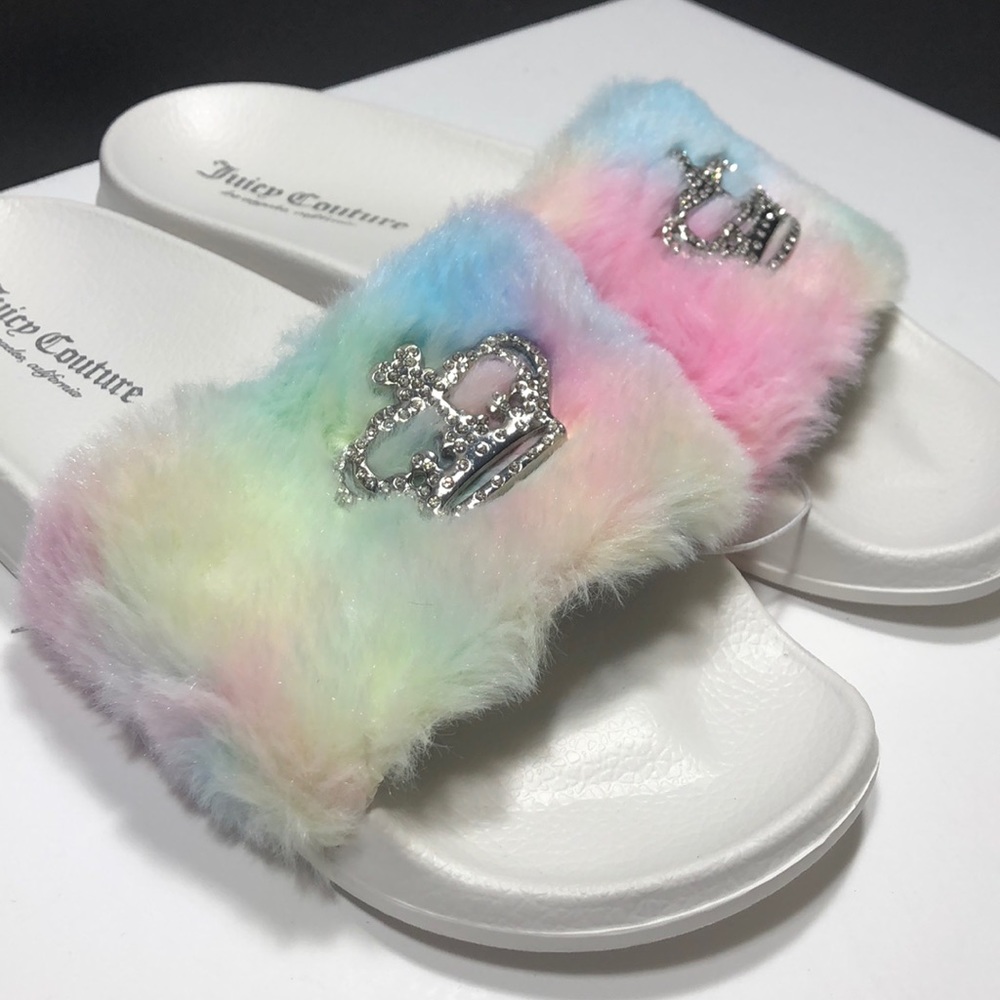🦄JUICY COUTURE SLIPPERS